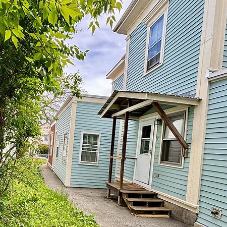 Traveler'S Den In Medford 아파트 외부 사진